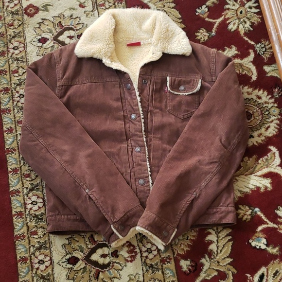 Levi's Jackets & Blazers - SALE!!💕Levi's Corduroy Trucker Jacket!💕